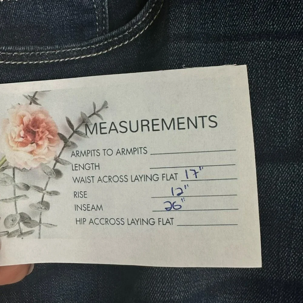 Levi’s Perfectly Slimming 512 Straight‎ Leg Jeans 33/29